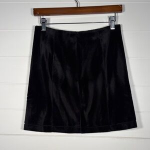 Copper Key Elegant Black Velvet Feel Women's Skirt Size 5 Small